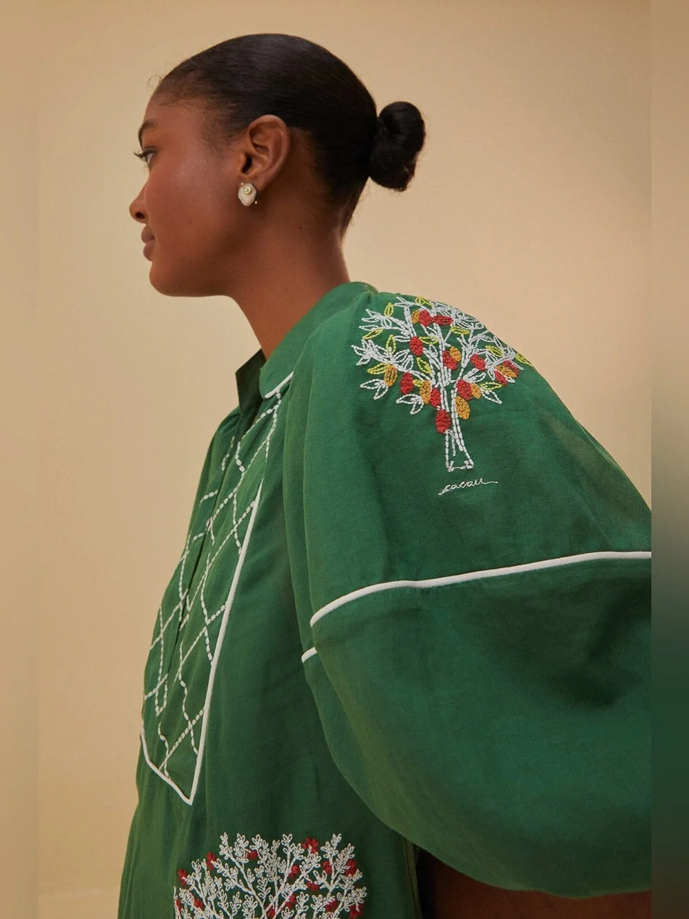 Farm Rio: Green Embroidered Trees Organic
Cotton Midi Dress - Picture 4 of 13
